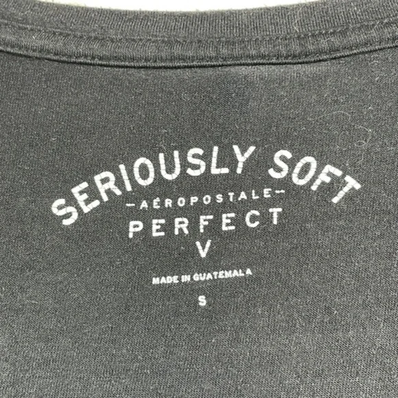 Aeropostale Seriously Sof Perfect V Black T-Shirt Short Sleeve Size Small - Picture 9 of 9